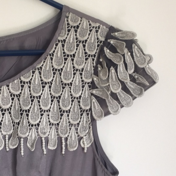 Formal silver fit & flair pearl petal NYE dress - Picture 4 of 7